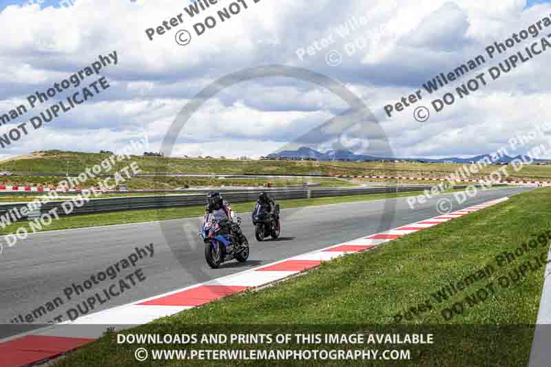 cadwell no limits trackday;cadwell park;cadwell park photographs;cadwell trackday photographs;enduro digital images;event digital images;eventdigitalimages;navarra;no limits trackdays;peter wileman photography;racing digital images;trackday digital images;trackday photos